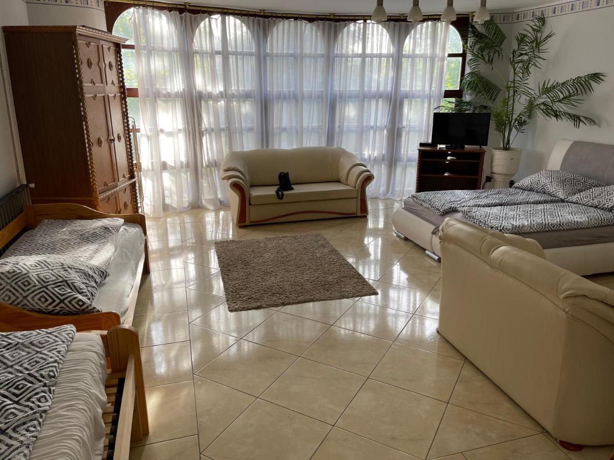 Szimpla Vendégház Miskolc Extérieur photo
