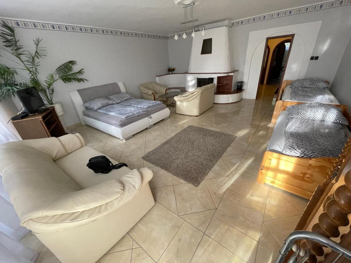 Szimpla Vendégház Miskolc Extérieur photo