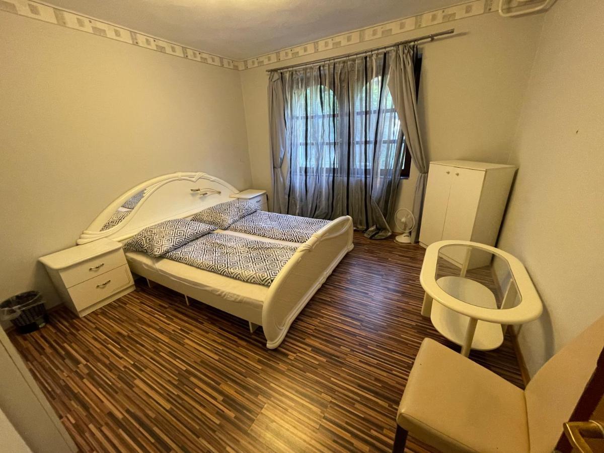 Szimpla Vendégház Miskolc Extérieur photo