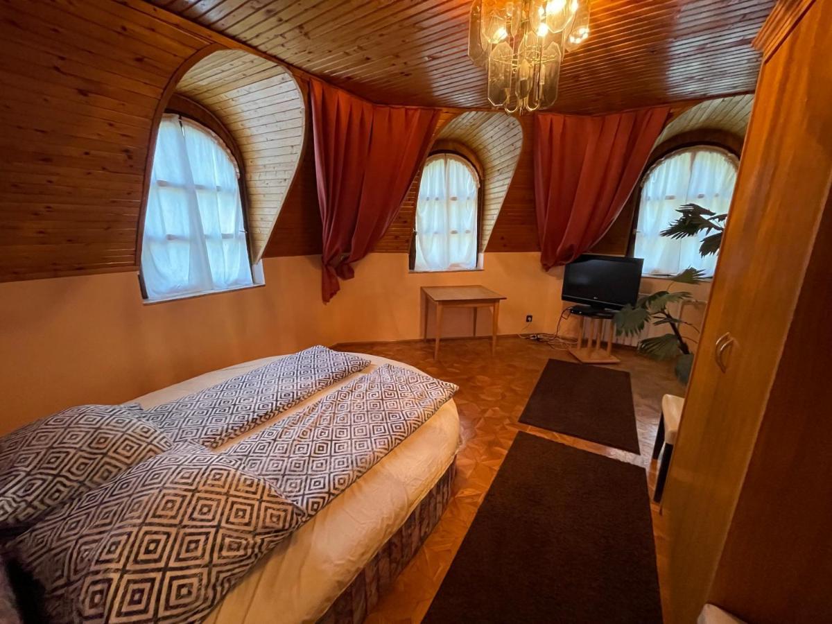 Szimpla Vendégház Miskolc Extérieur photo