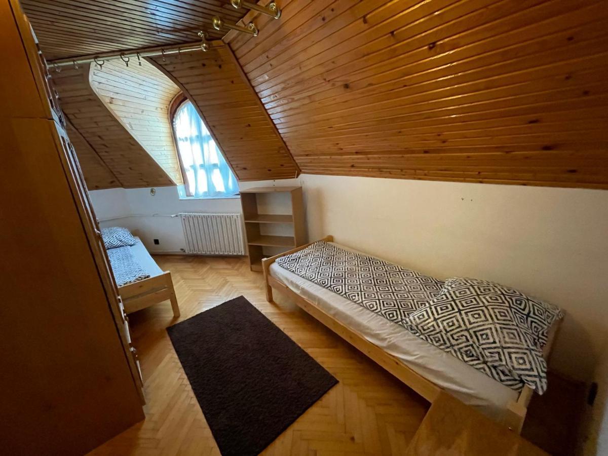 Szimpla Vendégház Miskolc Extérieur photo